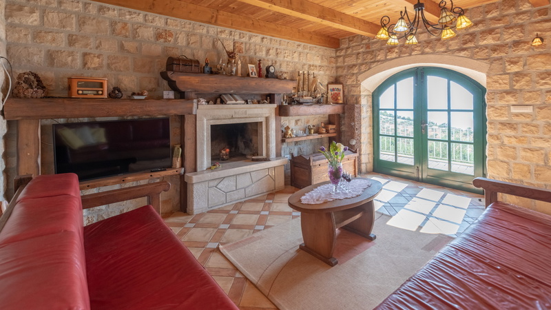 Rustic Villa Stolovi with panorama view