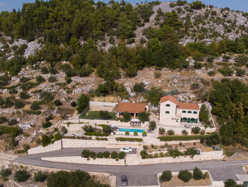 Rustic Villa Stolovi with panorama view
