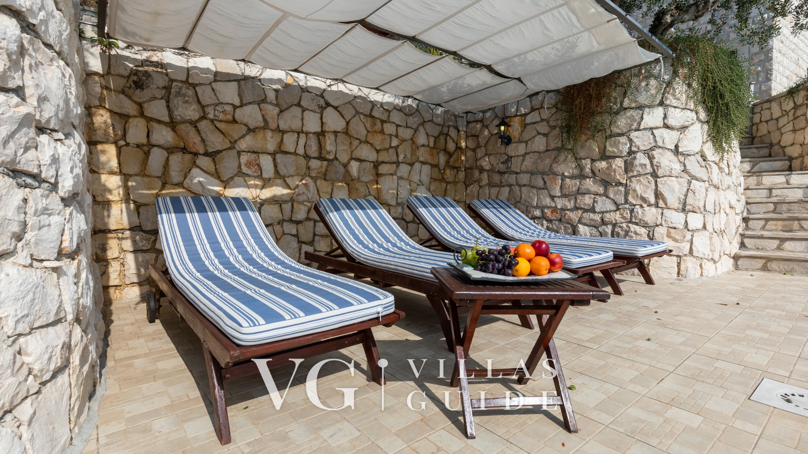 Rustic Villa Stolovi with panorama view Bazen