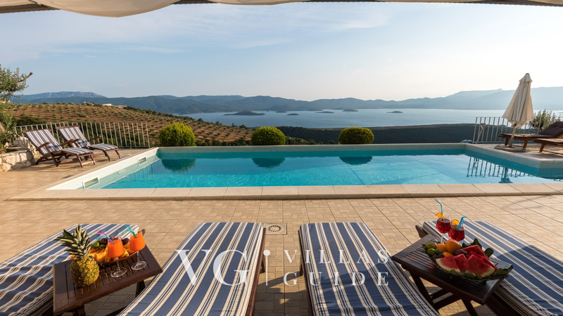 Rustic Villa Stolovi with panorama view Bazen