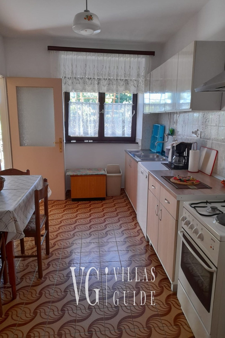 Holiday Home Secret Garden Kitchen