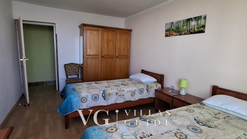 Holiday Home Secret Garden