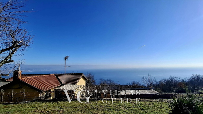 Holiday Home Secret Garden