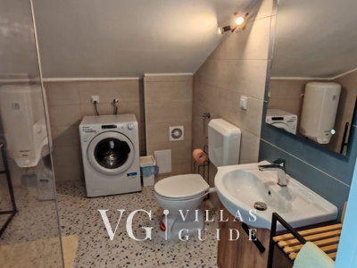 Apartman with pool - Saša