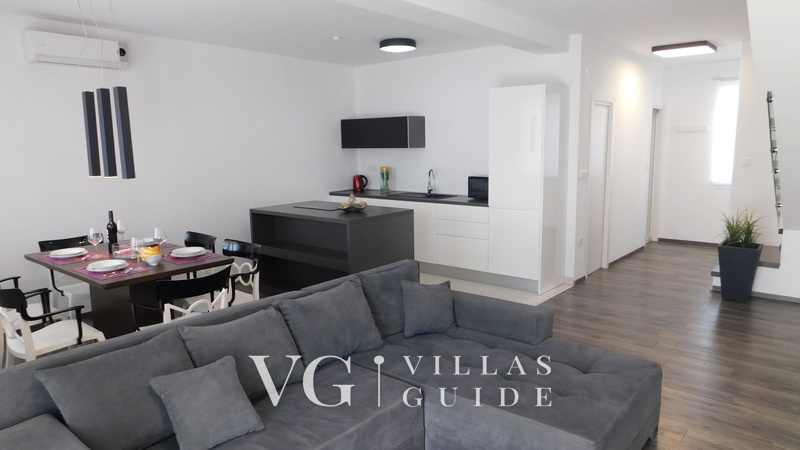 Luxury Villa Mer calme pool&pet friendly apartman 1 Dnevni boravak