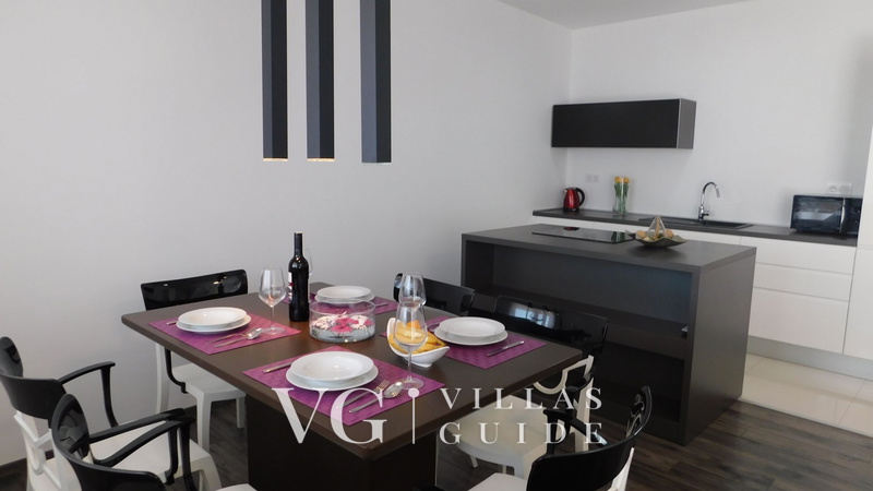 Luxury Villa Mer calme pool&pet friendly apartman 1 Kuhinja
