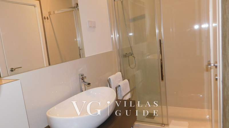 Luxury Villa Mer calme pool&pet friendly apartman 1 Kupaonica