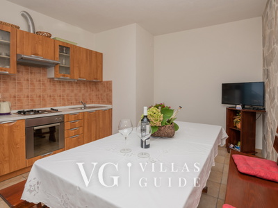 Holiday Home Ane - Makarska