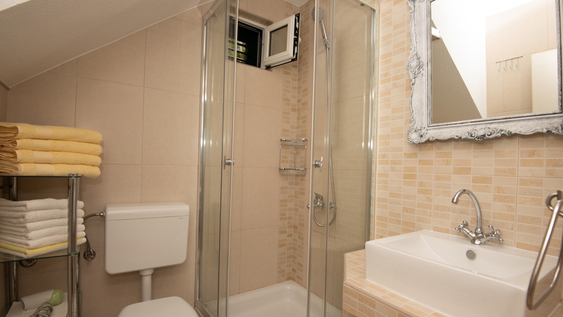 Holiday Home Ane - Makarska