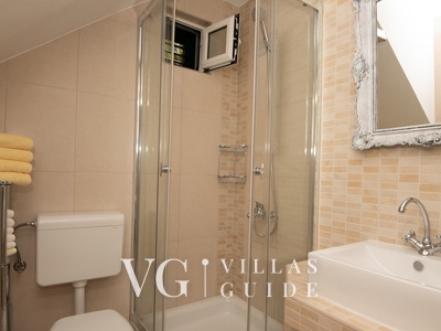 Holiday Home Ane - Makarska Badezimmer