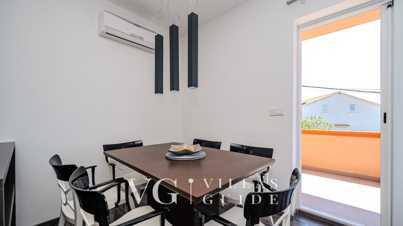Luxury Villa Mer calme pool&pet friendly apartman 2 Kuhinja
