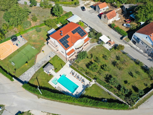 Villa Prunus Laurus-Makarska-Gornji Vinjani