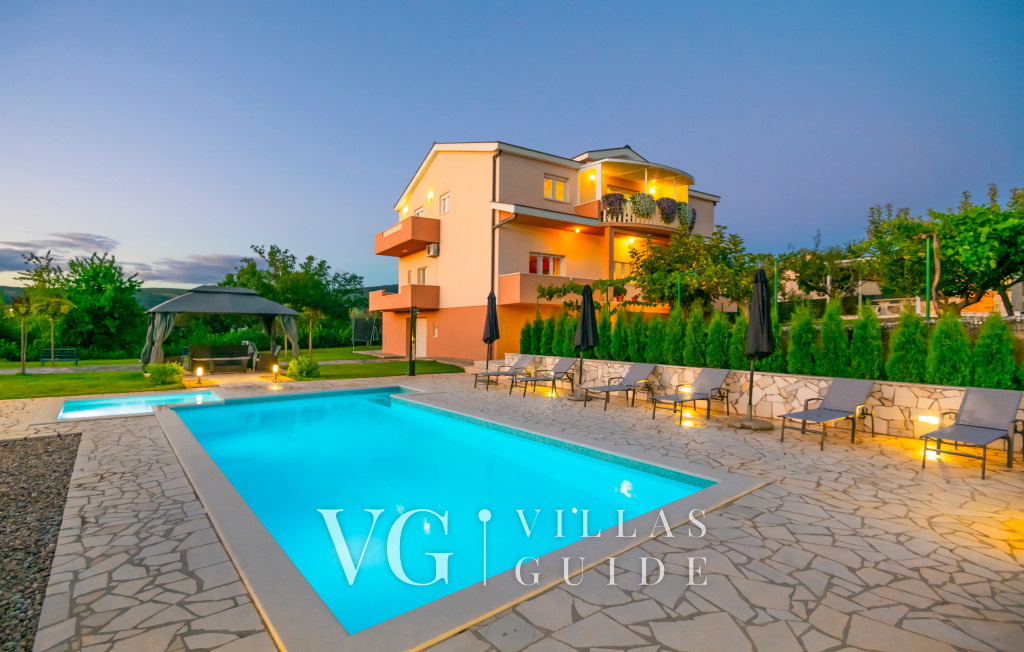 Villa Prunus Laurus-Makarska-Gornji Vinjani