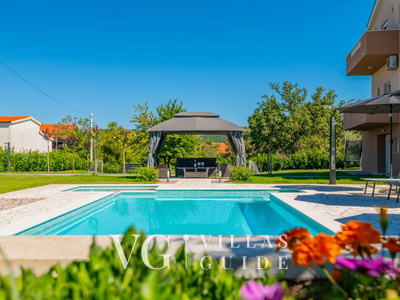 Villa Prunus Laurus-Makarska-Gornji Vinjani