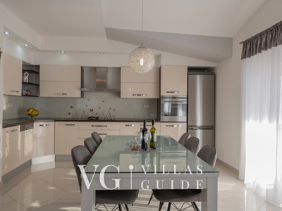 Villa Prunus Laurus-Makarska-Gornji Vinjani