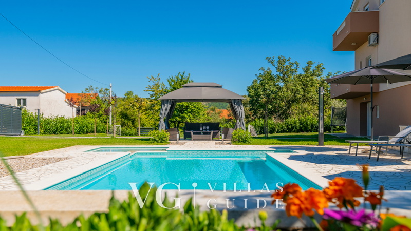 Villa Prunus Laurus-Makarska-Gornji Vinjani Bazen