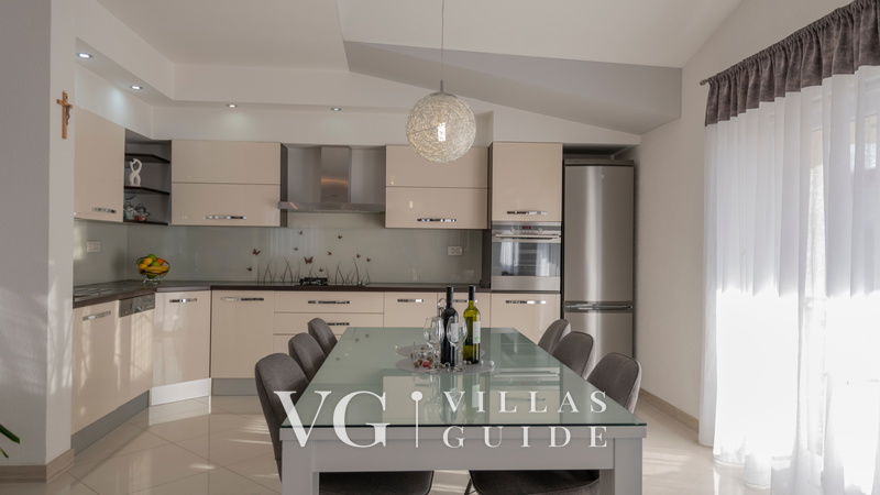 Villa Prunus Laurus-Makarska-Gornji Vinjani Kuhinja