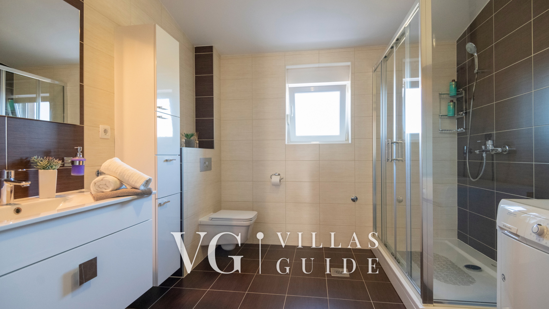 Villa Prunus Laurus-Makarska-Gornji Vinjani Kupaonica