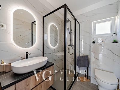 Villa Antea Bathroom