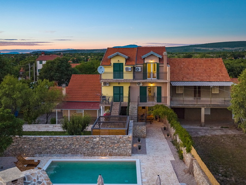 Holiday house Hedonica