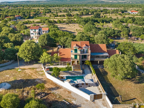 Holiday house Hedonica