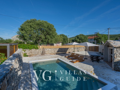 Holiday house Hedonica Piscina