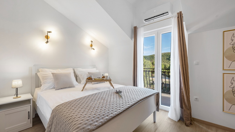 Holiday house Hedonica