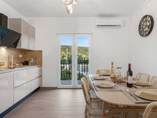 Holiday house Hedonica