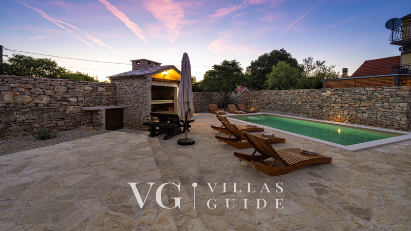 Holiday house Hedonica Bazen