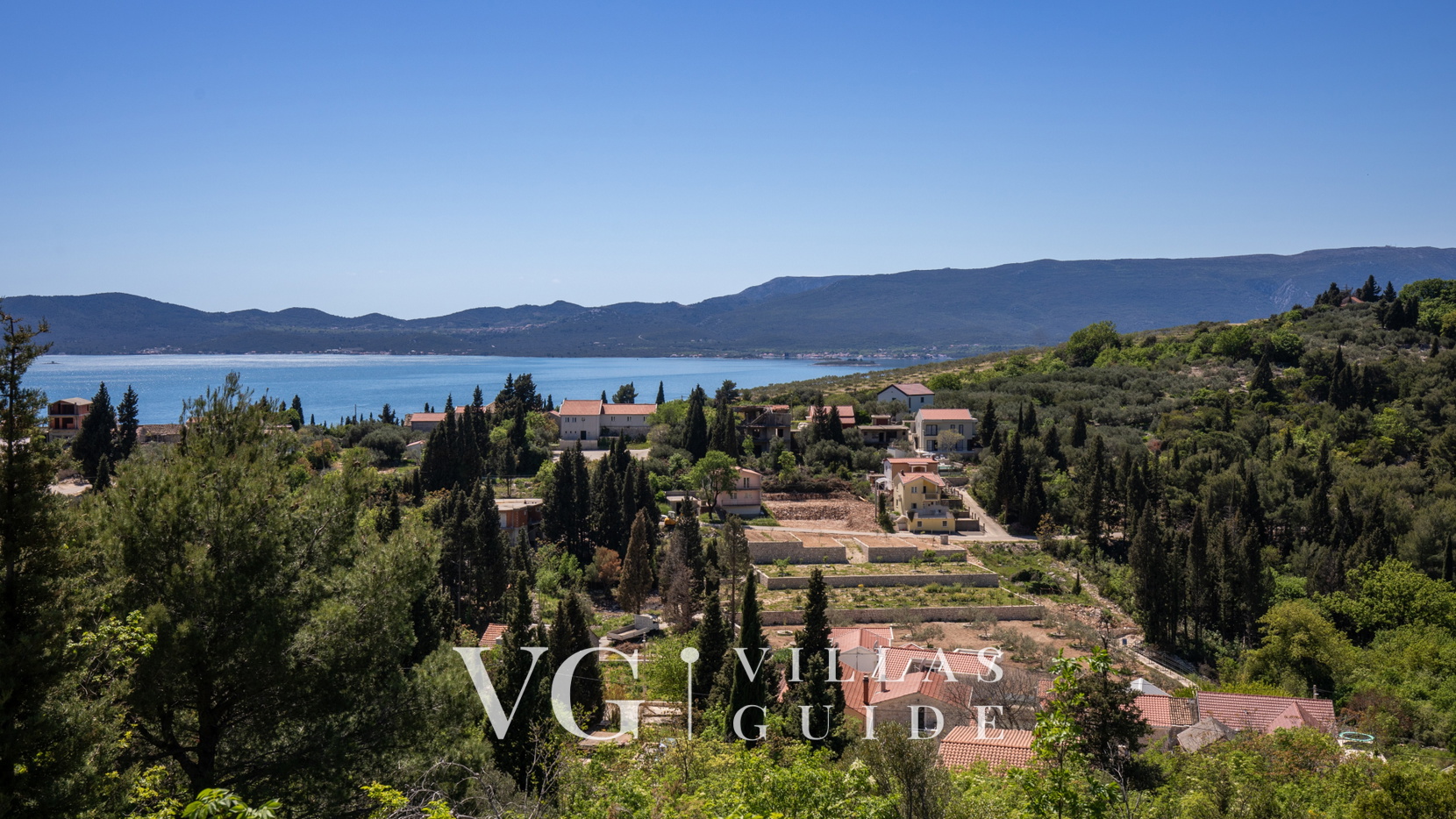 Villa Tea Garten und Außenbereich