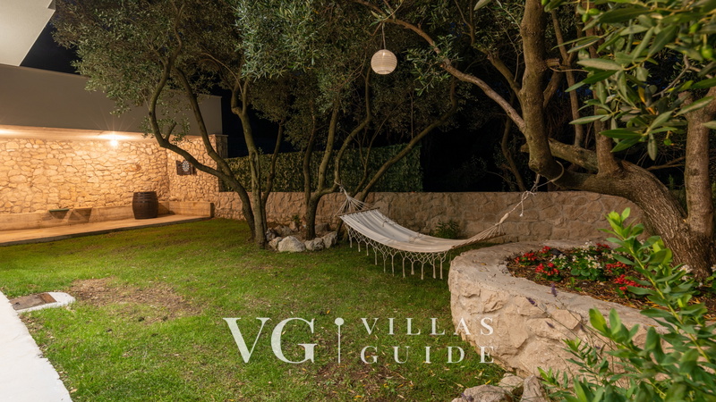 Villa Tea Garten und Außenbereich