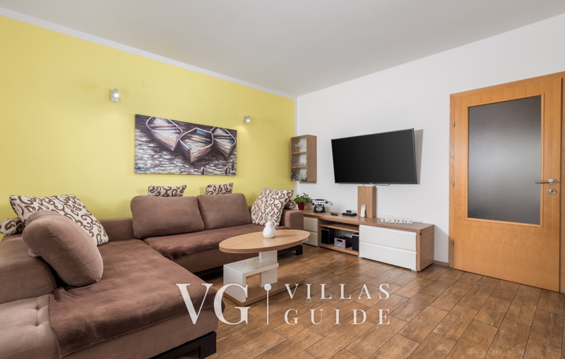 Villa Wally with outdoor pool