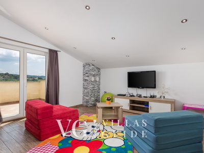 Villa Wally with outdoor pool Zusatzinhalte