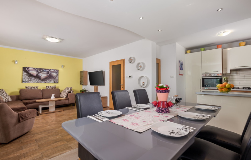 Villa Wally with outdoor pool