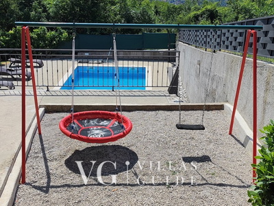 Villa Wally with outdoor pool Zusatzinhalte