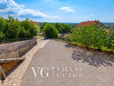 Villa Wally with outdoor pool Andere