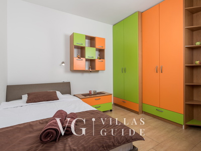 Villa Wally with outdoor pool Schlafzimmer