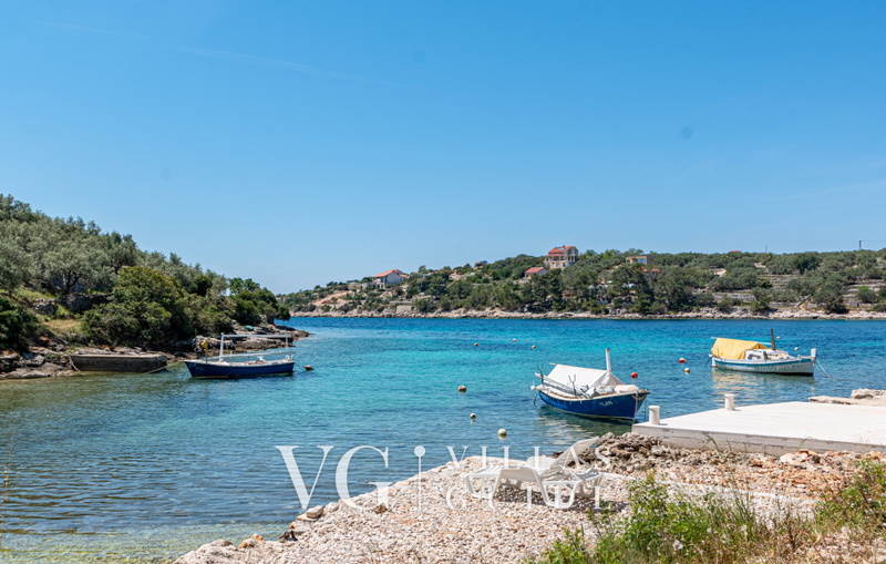 Holiday Home Roza Microlocation