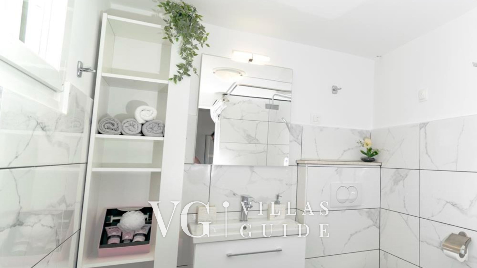 Holiday Home Roza Bathroom