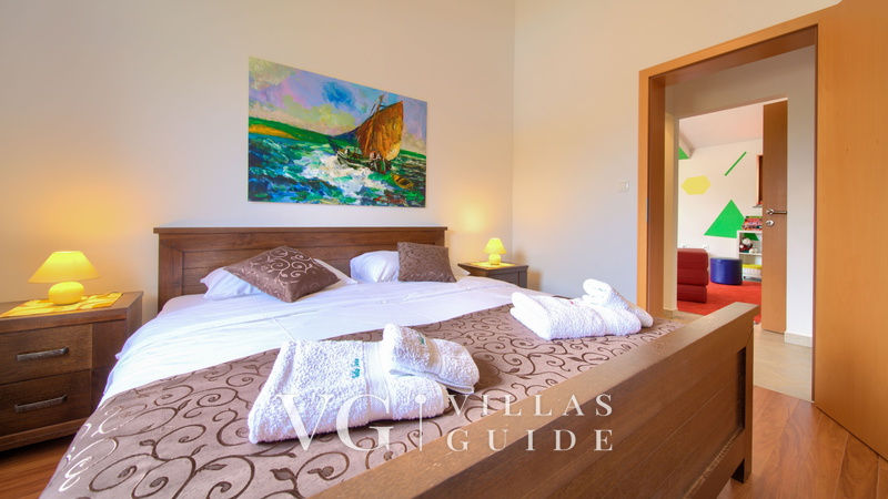 Villa Tara with a beautiful heated pool Spavaća soba