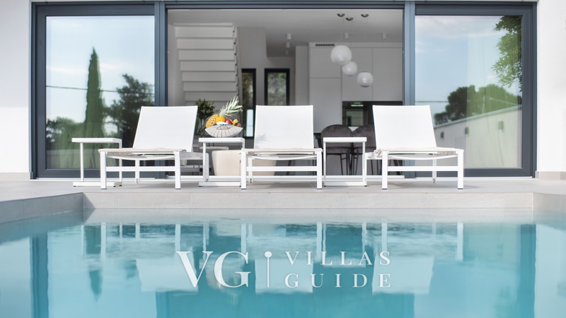 Luxury Holiday Villa with pool