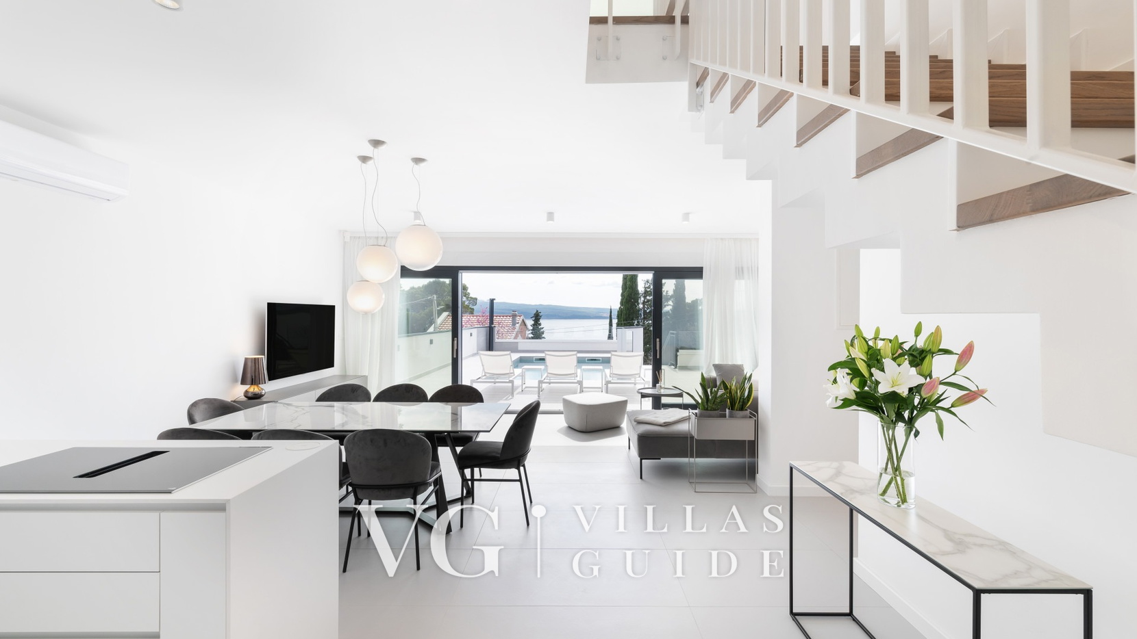 Luxury Holiday Villa with pool Wohnzimmer