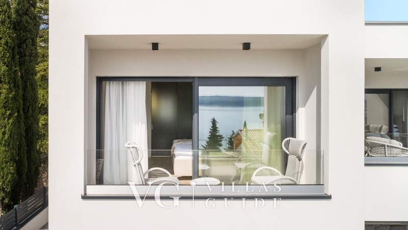 Luxury Holiday Villa with pool Garten und Außenbereich