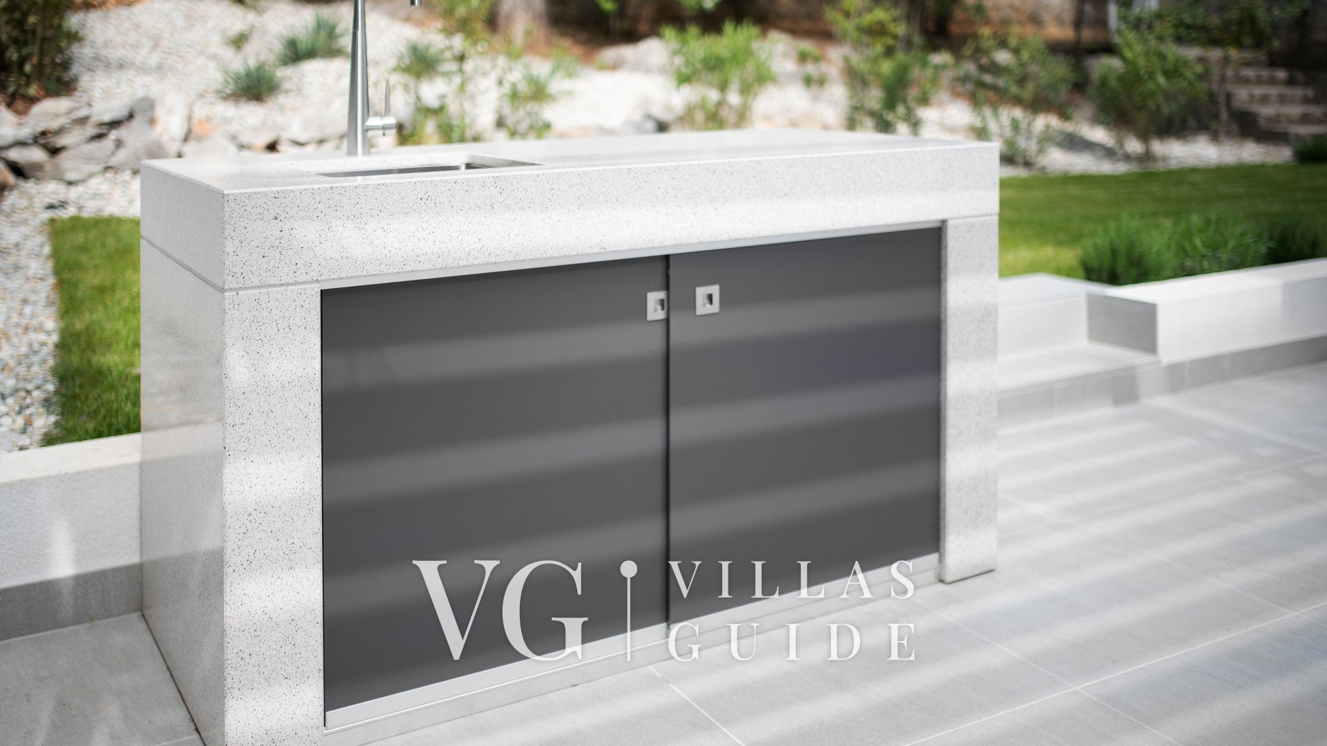 Luxury Holiday Villa with pool Additional content