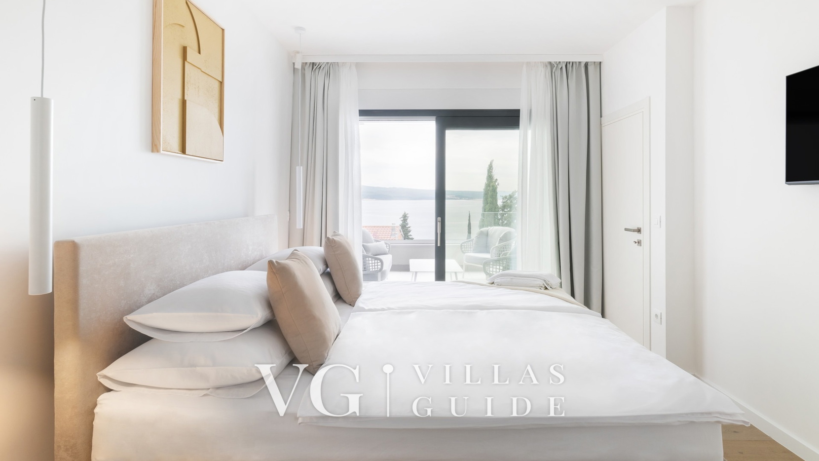 Luxury Holiday Villa with pool