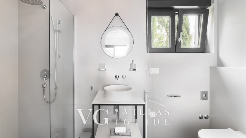 Luxury Holiday Villa with pool Badezimmer