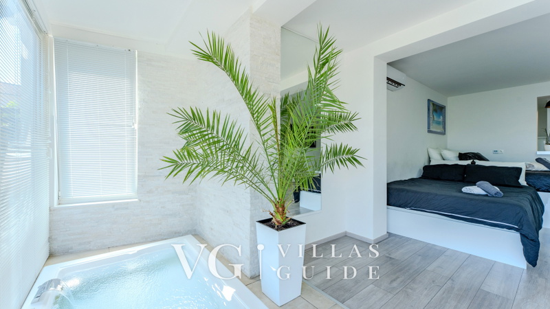 Villa Eduarda pool&whirpool&pet friendly Spavaća soba