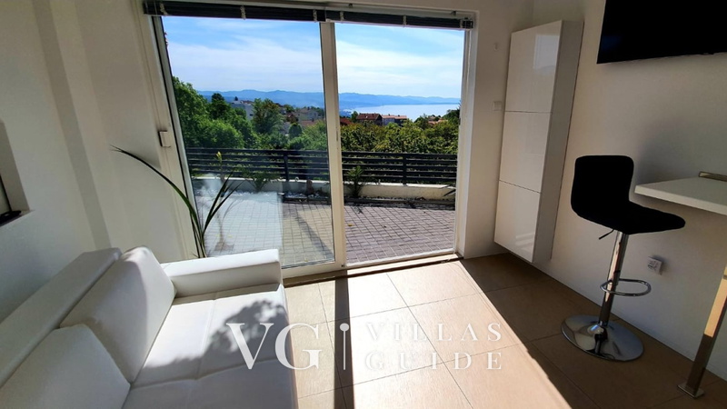 Villa Eduarda pool&whirpool&pet friendly Kitchen