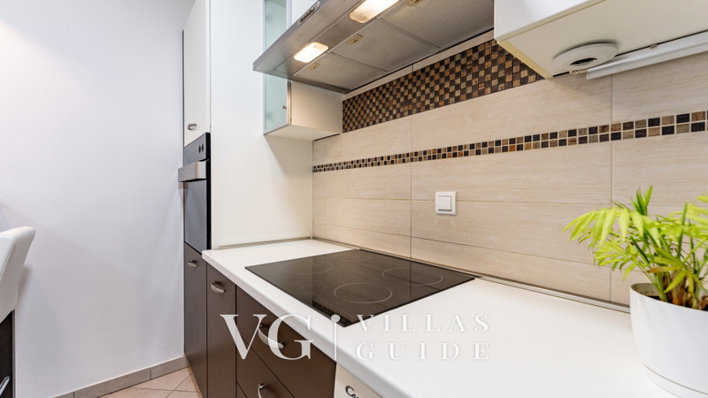 Villa Eduarda pool&whirpool&pet friendly Kitchen