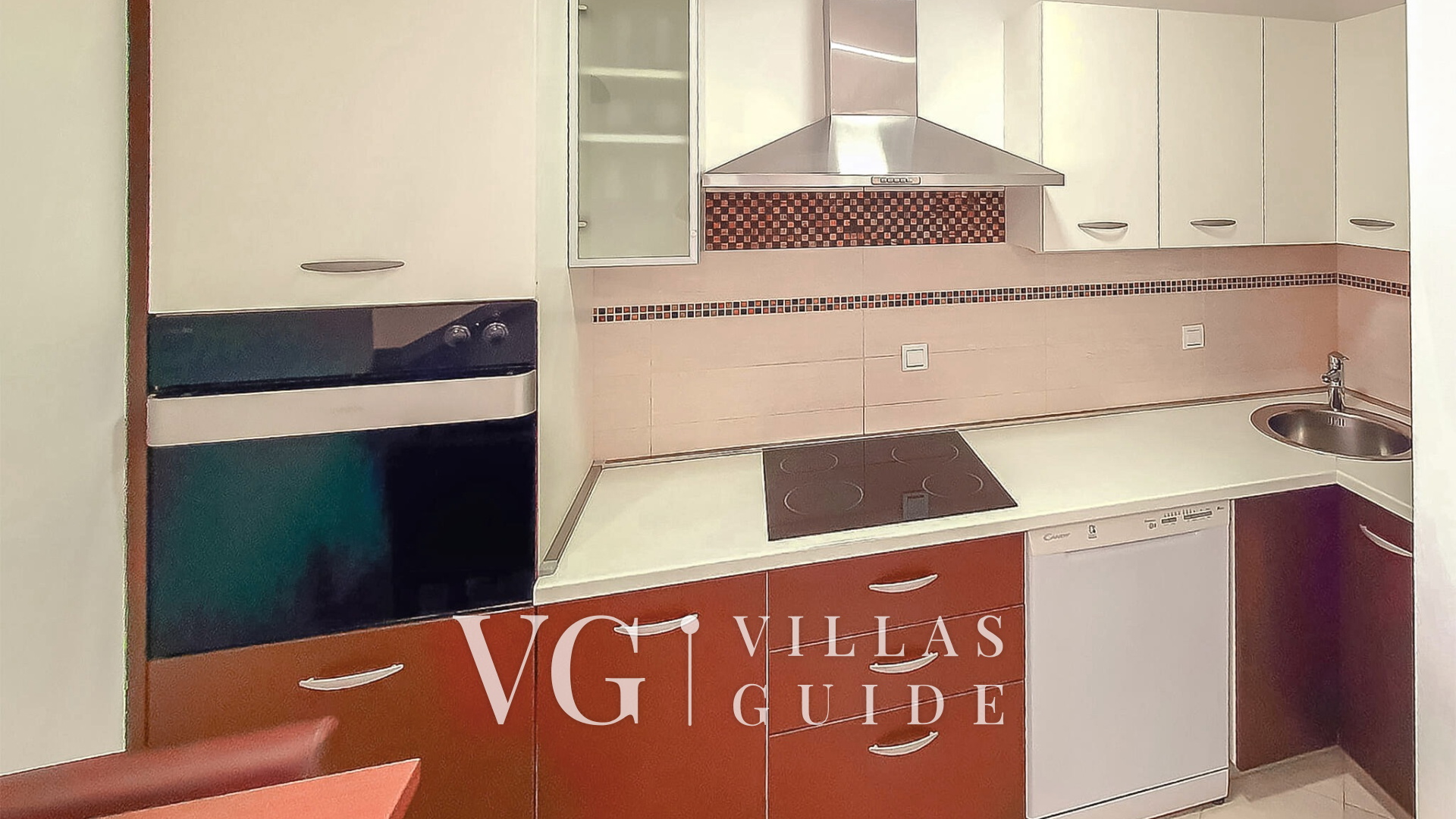 Villa Eduarda pool&whirpool&pet friendly Kuhinja